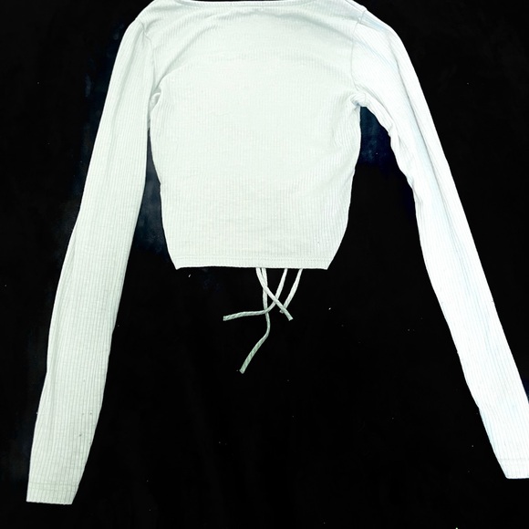 FASHION NOVA CUTE TOP - Picture 2 of 7